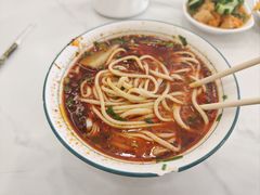 牛肉面-穆芳阁兰州纯汤牛肉面(西安总店)