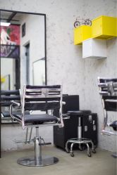 -SALON V