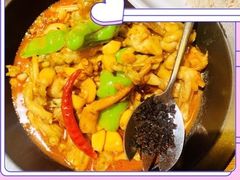 -云海肴·汽锅鸡·云南菜(天山百盛优客店)