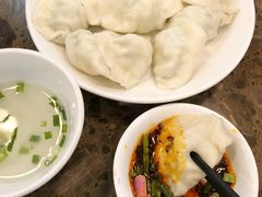 -周家大连水饺(美专校街店)