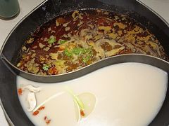 -新辣道鱼火锅(上地华联店)