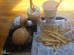 -The Habit Burger Grill 哈比特汉堡(复兴soho店)