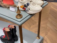 -GUCCI(南京德基店)