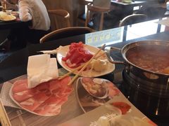 -呷哺呷哺(黄骅华贸商业广场店)
