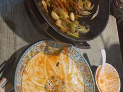 -巴依兄弟西域美食(机场店)