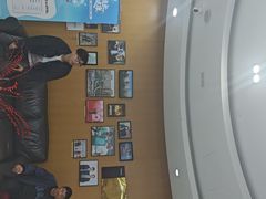 -雅悦齿科(顾村公园店)