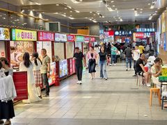 -港澳广场购物中心