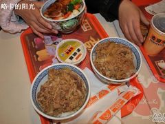 2-吉野家(秀谷店)