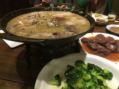 -大宝全猪馆(南京路店)