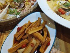 -花溪雨·森林餐厅(石基店)