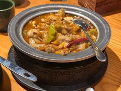 -云海肴·汽锅鸡·云南菜(天山百盛优客店)