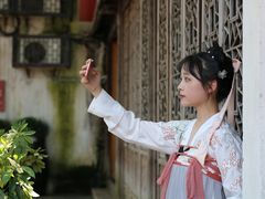 -汉仪华裳汉服旗袍·摄影写真馆(乌镇西栅店)