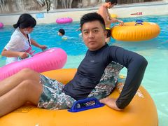 -泉城欧乐堡水上世界