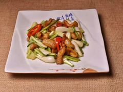 -围龙屋客家食府(福田店)