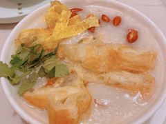 广州荔湾艇仔粥-悦满楼·西关名点·湛江名菜(航空综合大厦店)