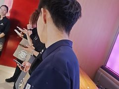 -老板恋上鱼(恒隆广场店)