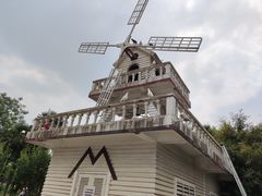 -玄武湖景区-情侣园游乐场