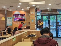 大堂-魏家凉皮(长缨东路店)