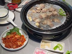 -正宗齐齐哈尔烤肉·齐牛哥鲜切炭火烤肉(杭州总店)