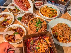 -全牛匠·乐山跷脚牛肉(新中关店)