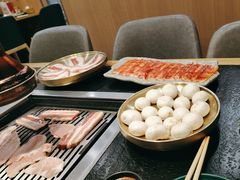 -臻牛烤肉