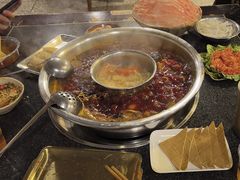 -邓莽子老火锅(中兴路总店)