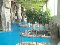 -兴芮温泉度假区