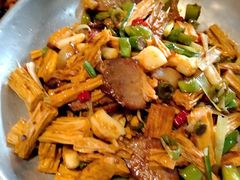 -老熟人串吧家常菜(旧宫店)