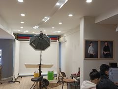 -花儿照相馆·最美证件照(红旗街万达店)