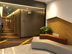 -IU酒店(兰州西关十字地铁站店)