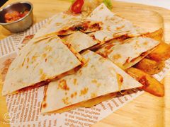 -阿妮叶李(光谷世界城店)