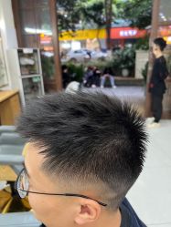 点击看大图 -川和潮人漂色·烫染·接发