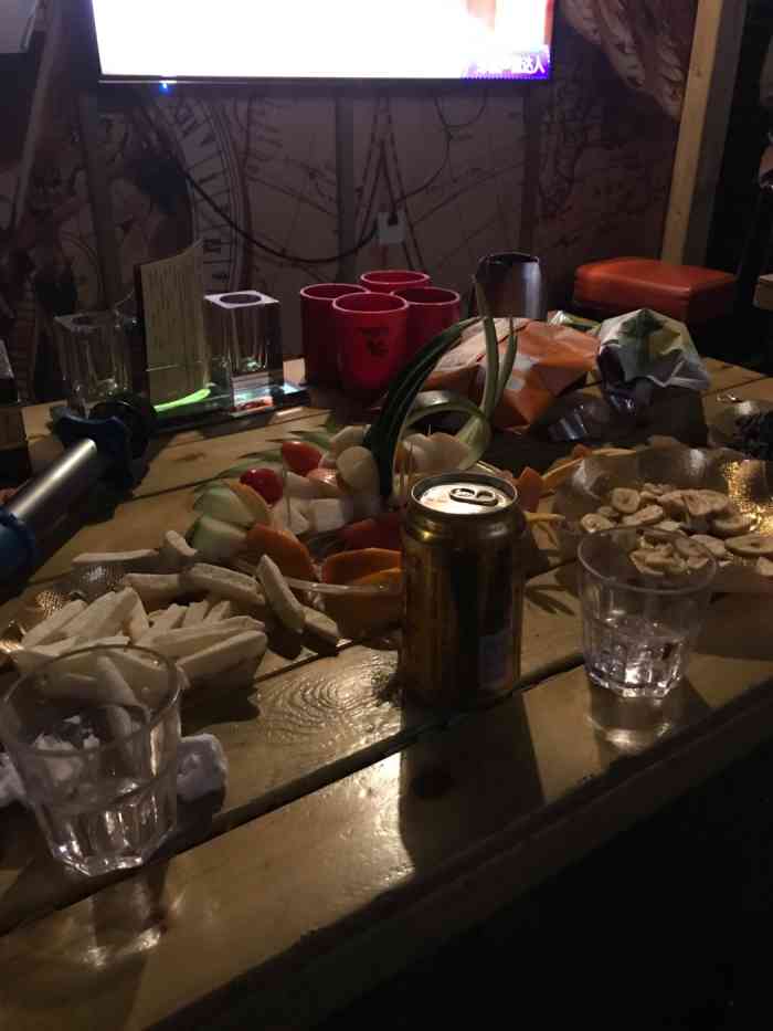 卡乐迪自助式ktv-"周末晚上和同事去唱的,买了几张优惠券到3.