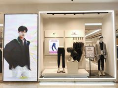-南京商厦