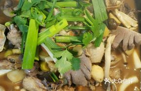 Goose Crab Chicken Stew