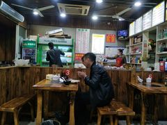大堂-刘一碗牛肉汤(前进路店)