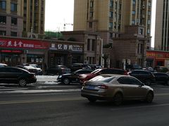 -忆香鸡(城建华庭店)