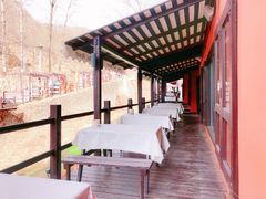 景观位-Local泰莲庭(虹鳟鱼店)