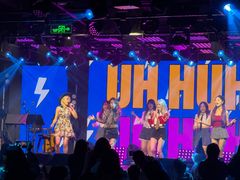 -星 Live House
