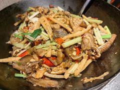 -牛八宝桂林米粉(八里庄店)