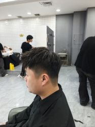 -藤野造型烫染接发