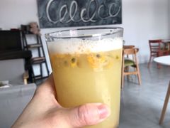 -边渡咖啡烘焙店(昙华林店)