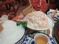 -旧街市鲜货老火锅(大光路店)