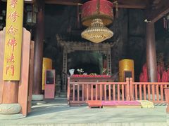 -灵岩山风景区