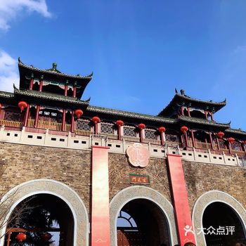 春节期间天气不错，去了一趟玄武湖公园，虽是冬日但阳光