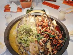 -鸣记脆皮烤鱼·海鲜烤鱼(三八广场店)