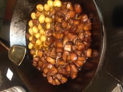 大锅卤蛋红烧肉-鸿兴楼酒家嘉山路店