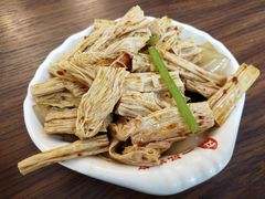 精美小菜-邓记一品生煎(奥克斯广场店)