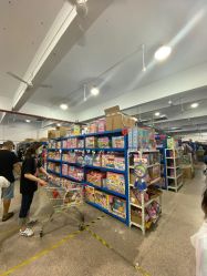 点击看大图 -逝水玩具折扣店