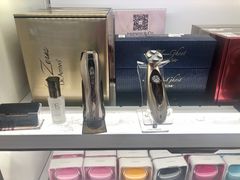 -日上免税店(三径路t3店)